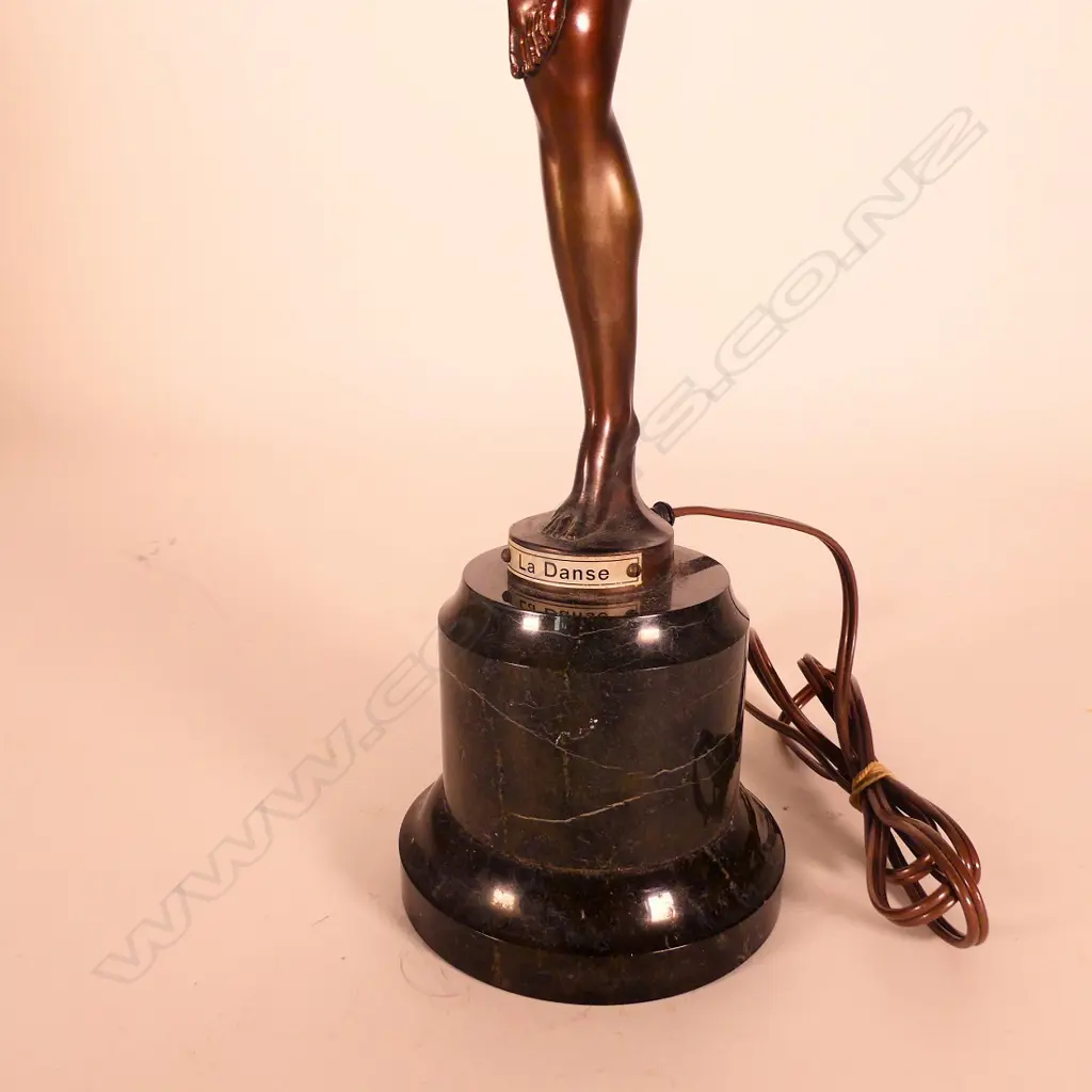 An Art Deco bronzed spelter ‘La Danse' lady lamp Image 1++