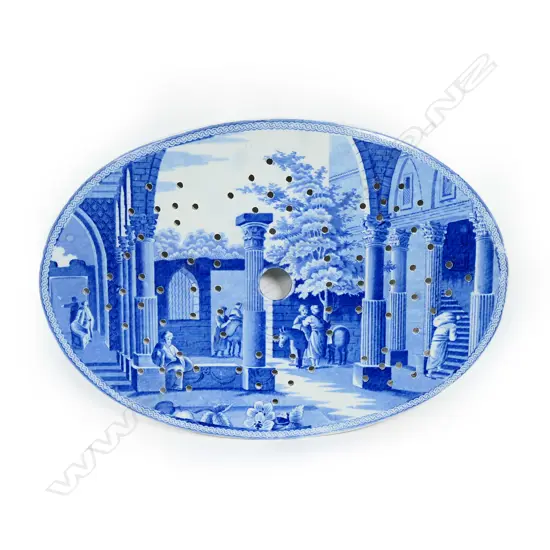 A Victorian Spode blue and white mazarin