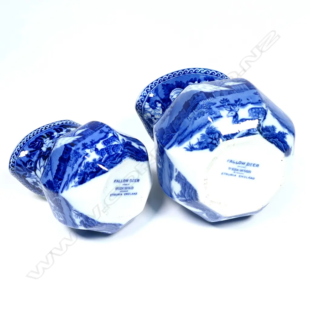 Two old Wedgwood graduated jugs Image 1++