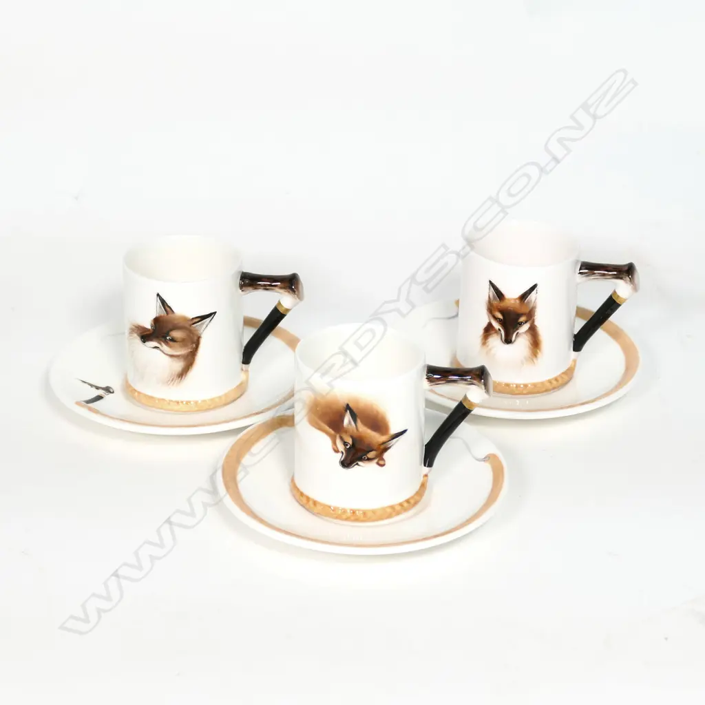 A Royal Doulton 'Reynard the Fox' 16 piece coffee service Image 1++