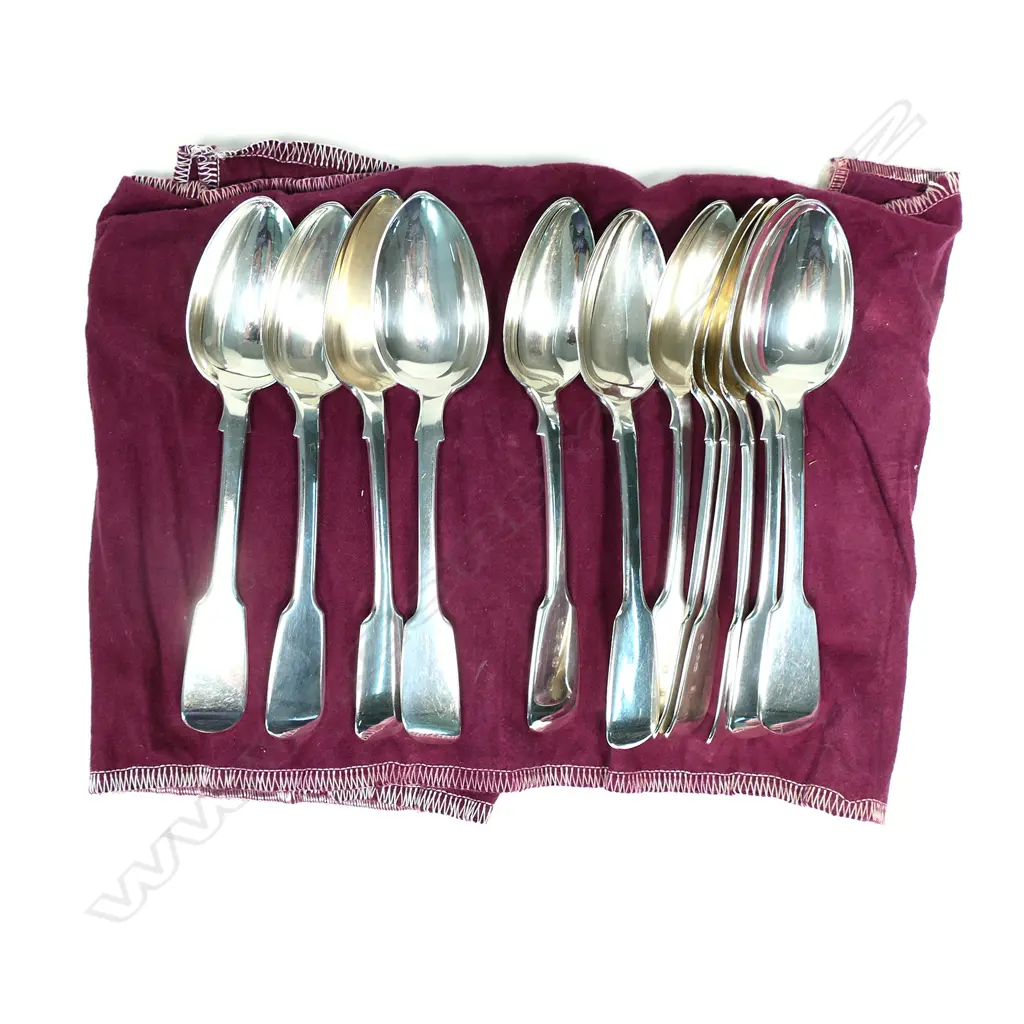A set of 12 (6 + 6) Victorian silver dessert spoons Image 1++