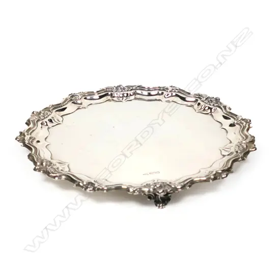 An early 20thC silver salver