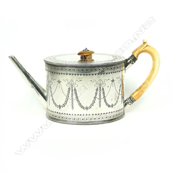 An early Victorian Regency style silver teapot