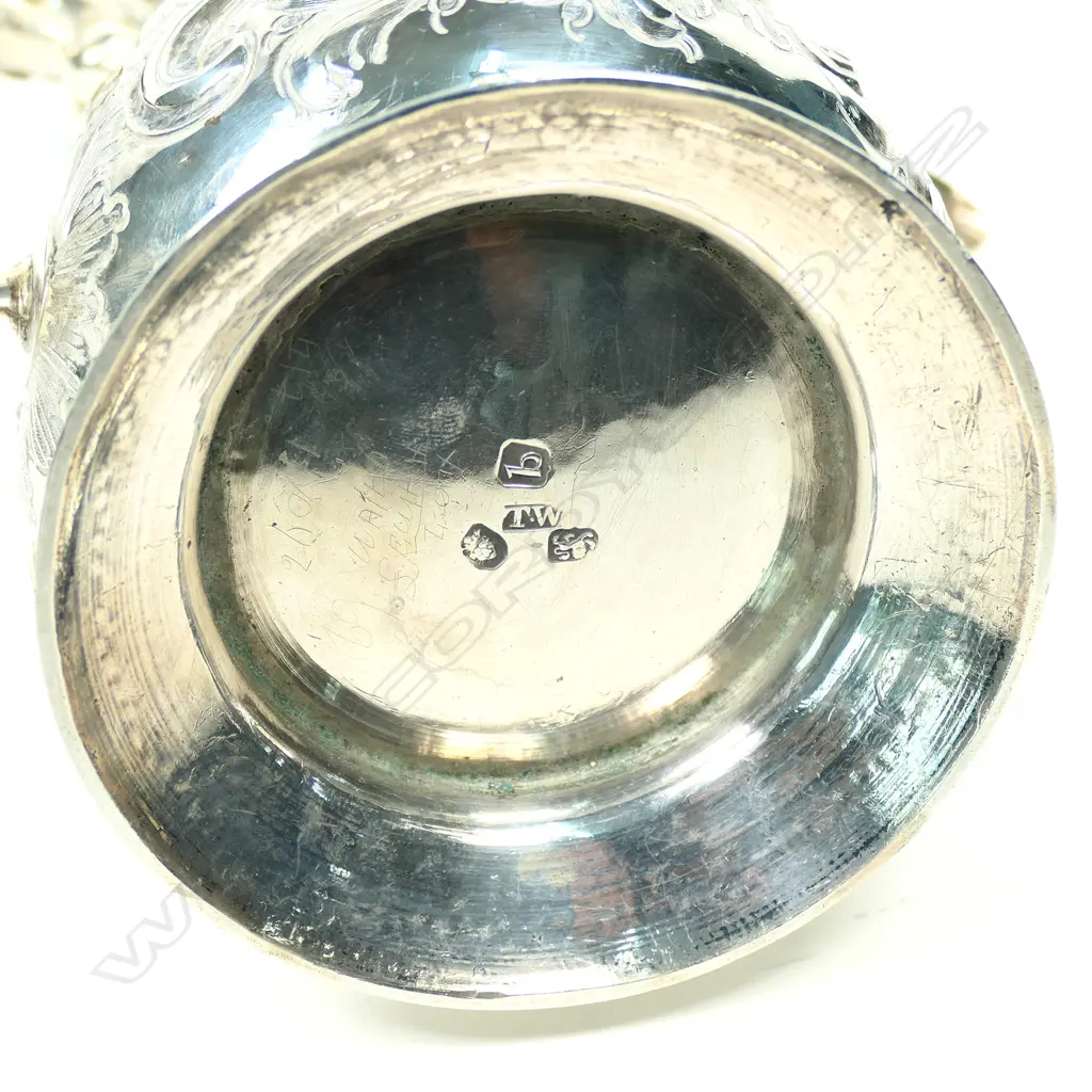 A George III silver coffee pot Image 1++