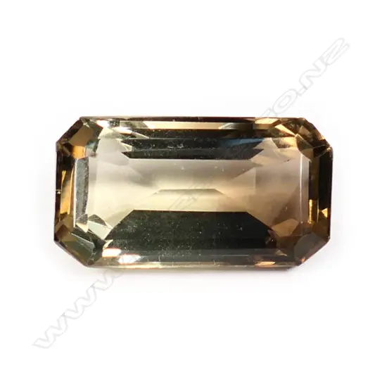 A 21.6ct bi-colour citrine