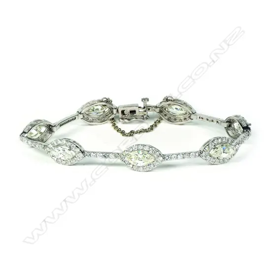 An exceptional 18ct. white gold and diamond bracelet