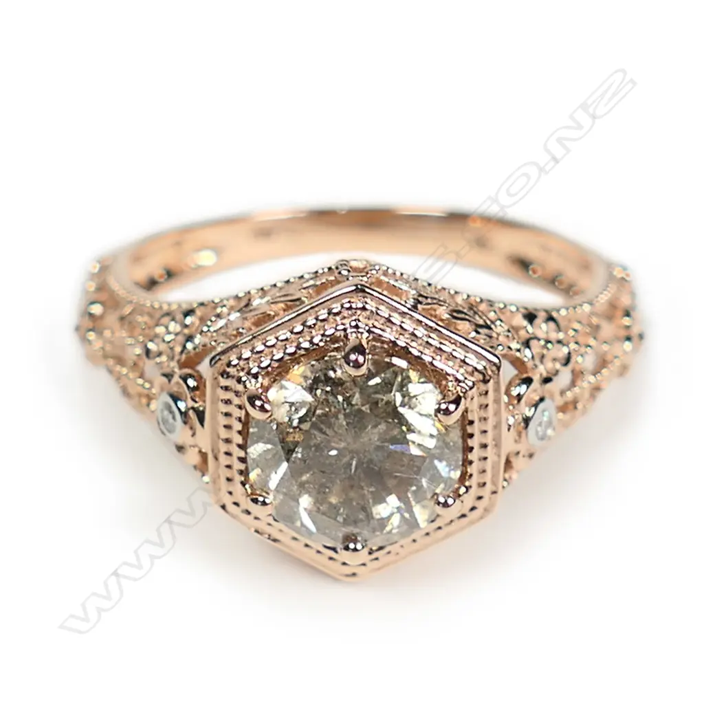 A 14ct rose gold and champagne diamond antique style ring Image 1++