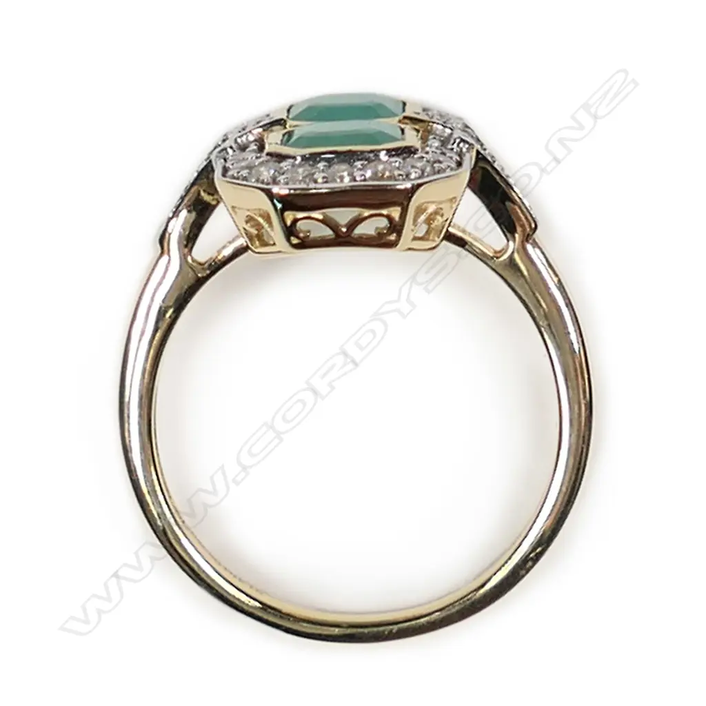 A 14ct yellow and white gold Colombian emerald and diamond Art Deco style ring Image 1++