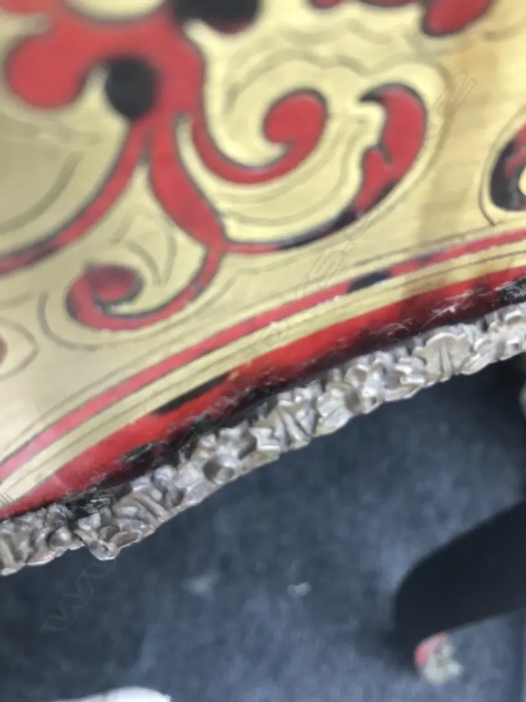 A 19thC French red tortoiseshell and cut brass Boulle marquetry bonheur du jour Image 1++