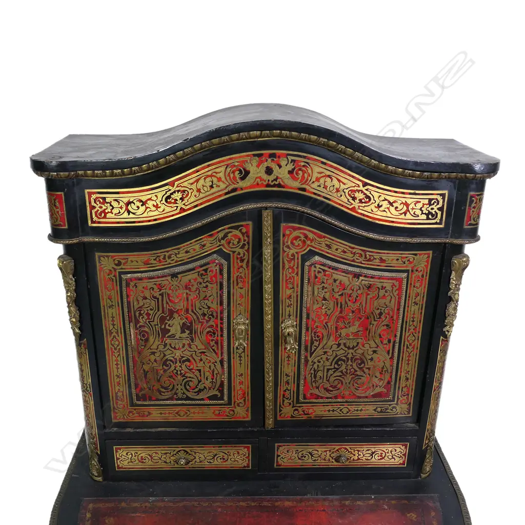 A 19thC French red tortoiseshell and cut brass Boulle marquetry bonheur du jour Image 1++