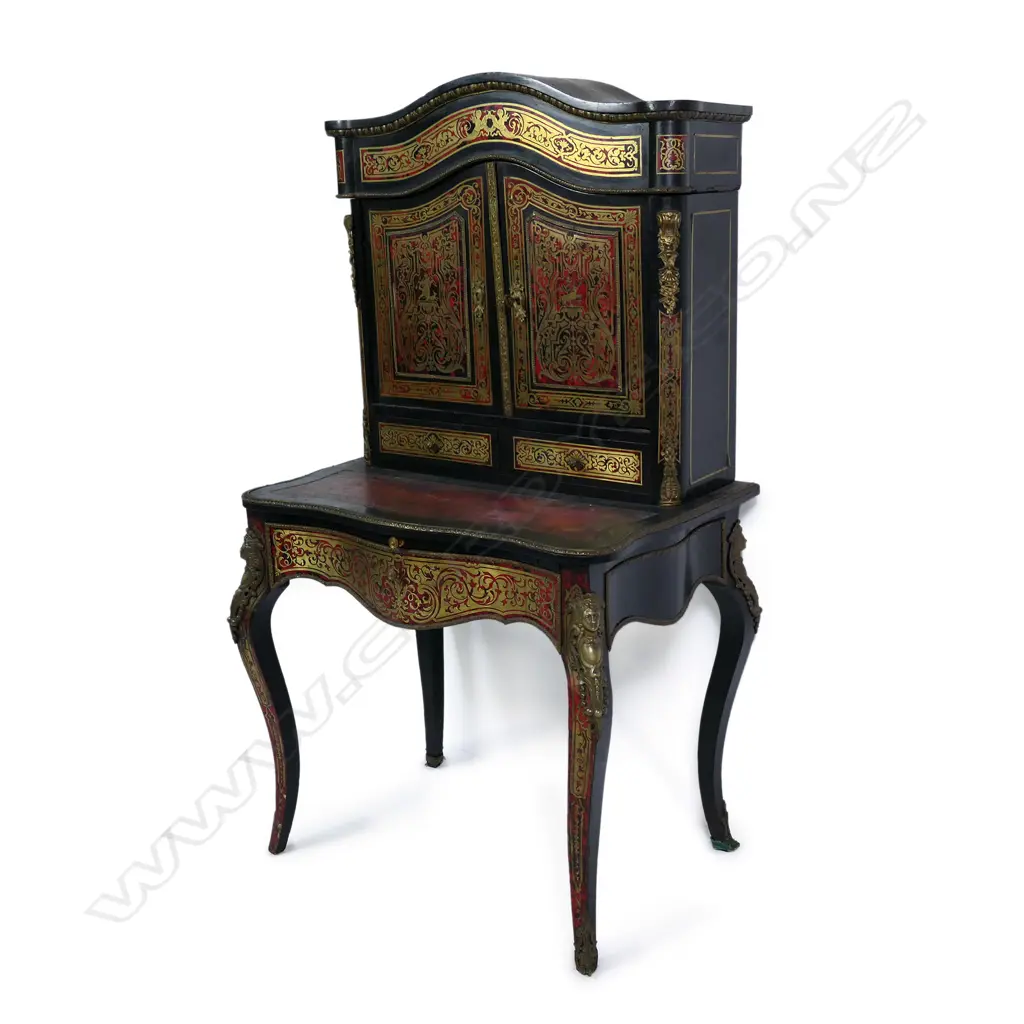 A 19thC French red tortoiseshell and cut brass Boulle marquetry bonheur du jour Image 1++
