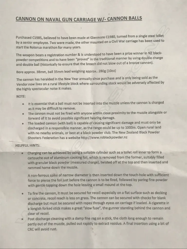 A replica muzzle loading black powder fireable deck cannon Image 1++