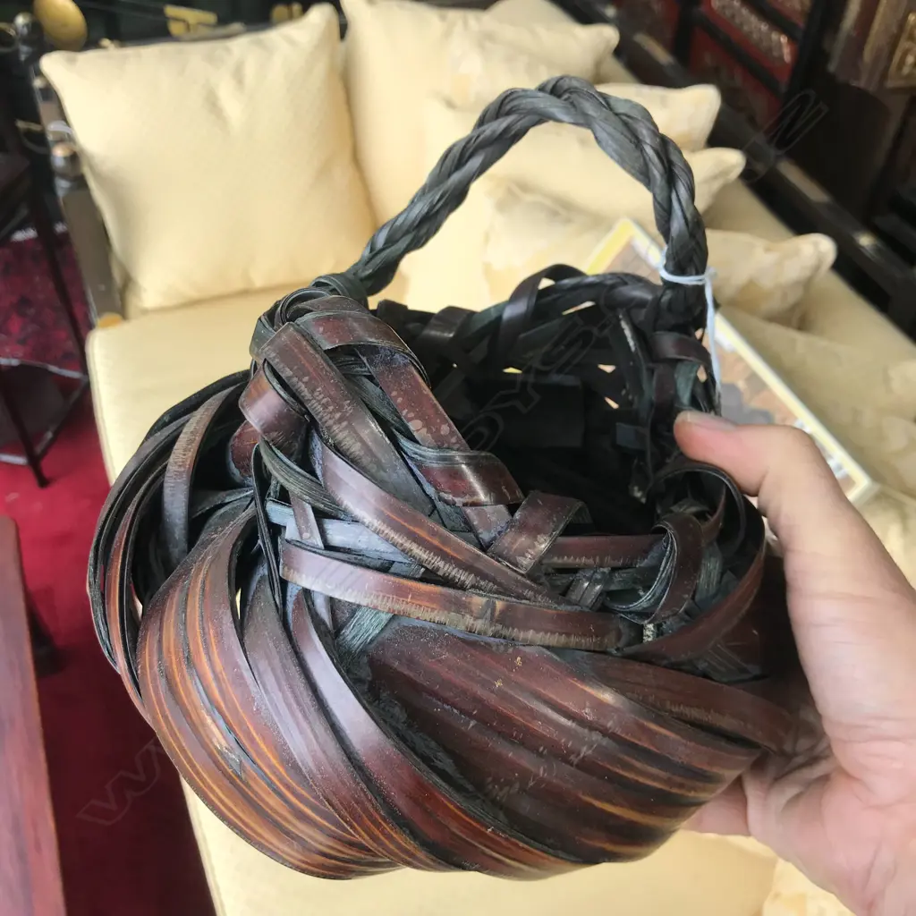 A quality vintage Japanese woven flower basket Image 1++