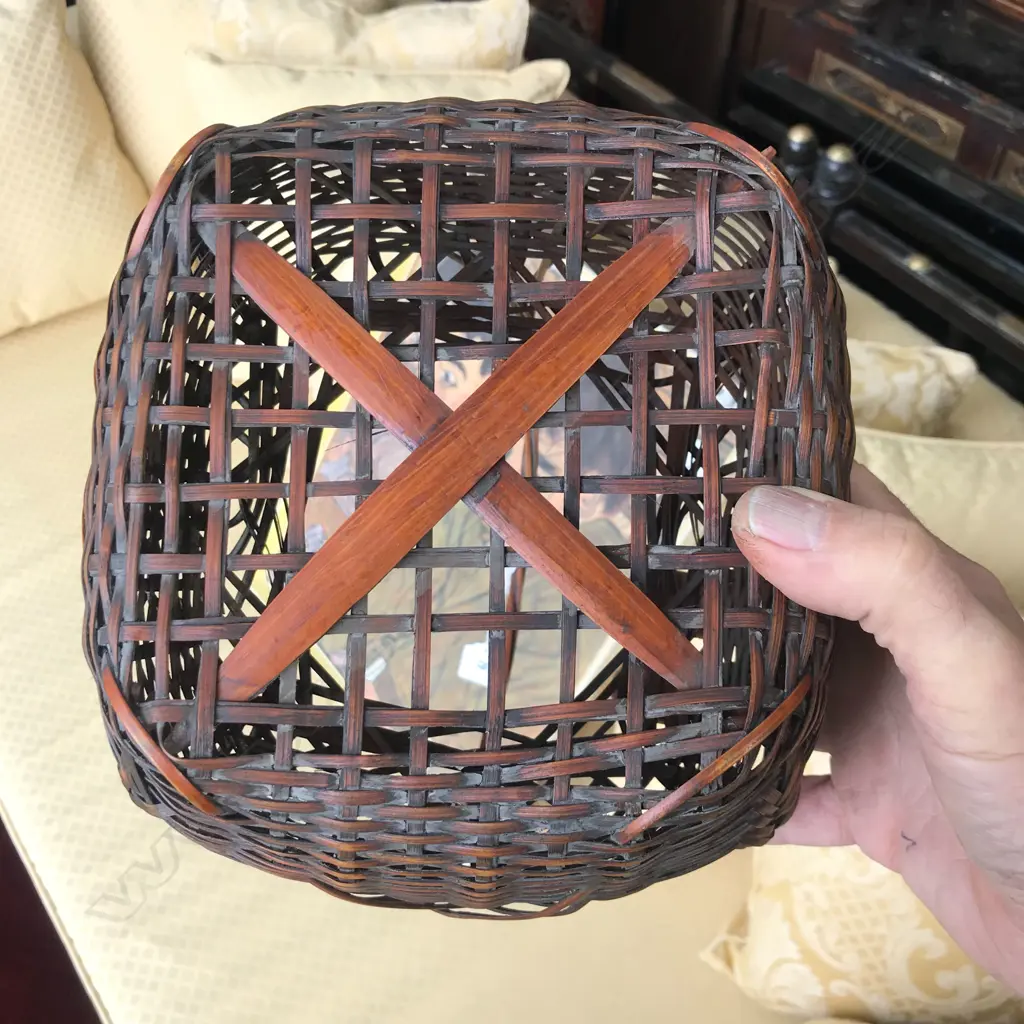 A quality vintage Japanese woven flower basket Image 1++