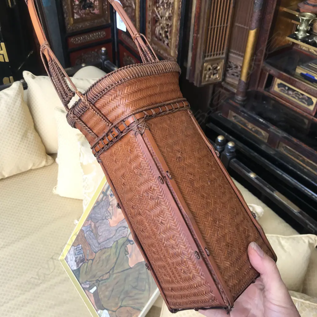 A quality vintage Japanese woven tall flower basket Image 1++