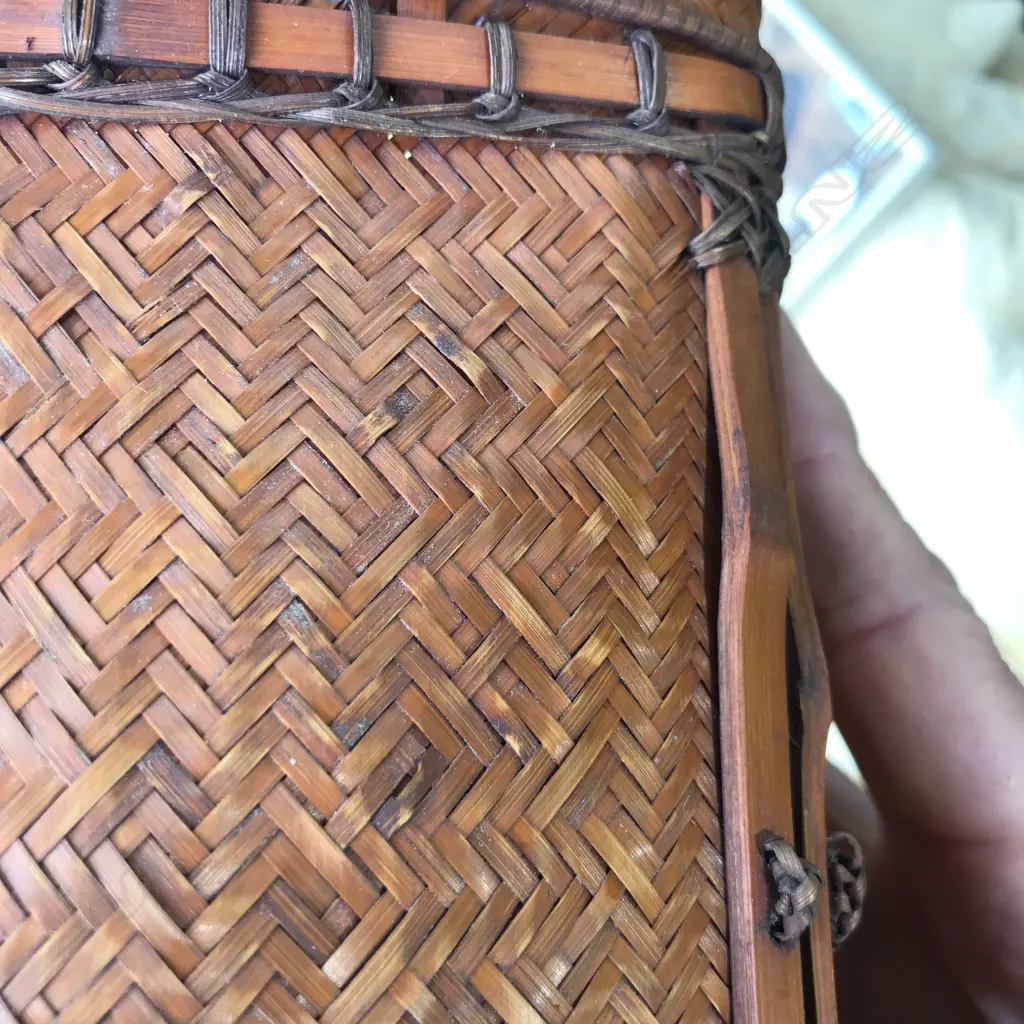 A quality vintage Japanese woven tall flower basket Image 1++