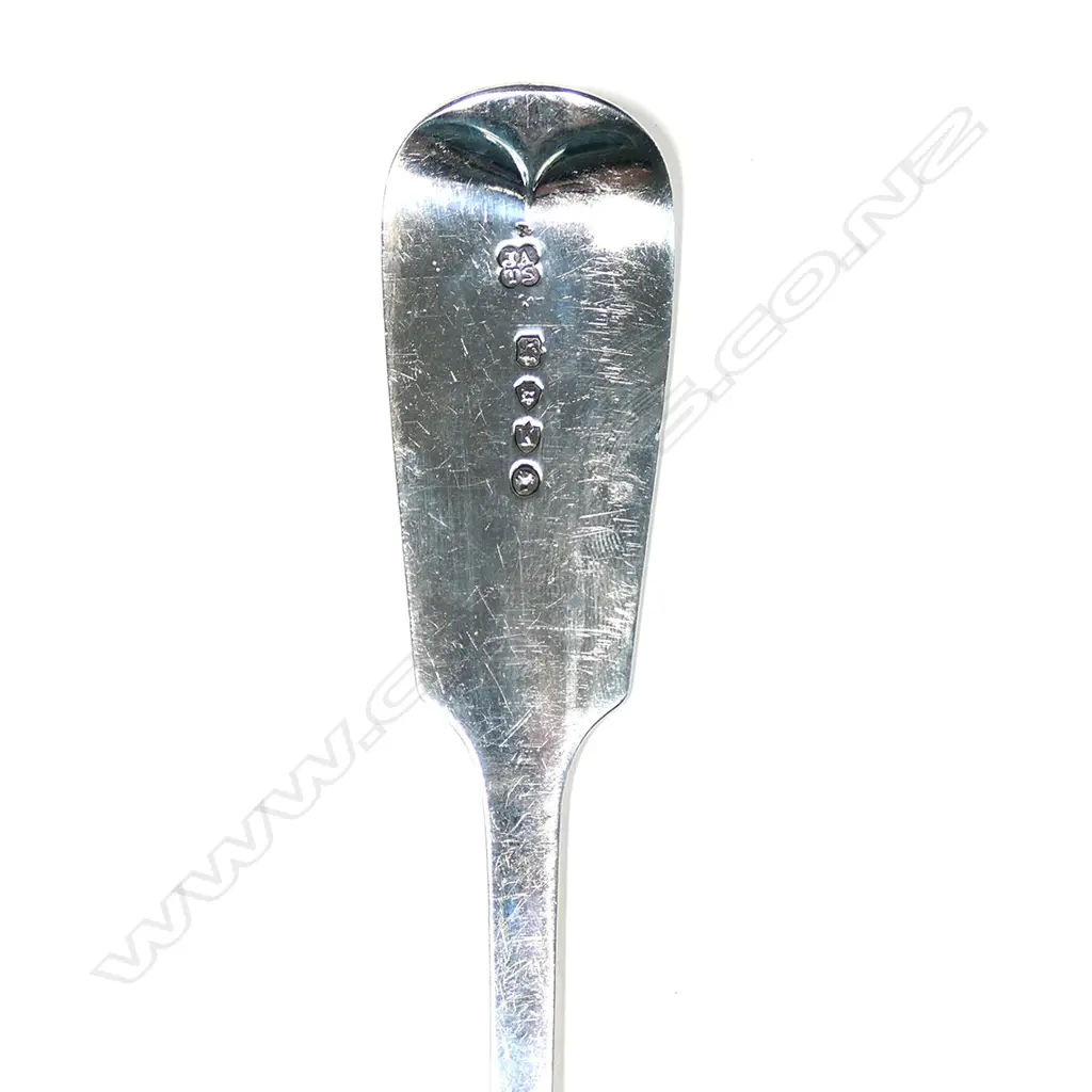 A Vict. silver pie spoon, fiddle pattern Image 1++