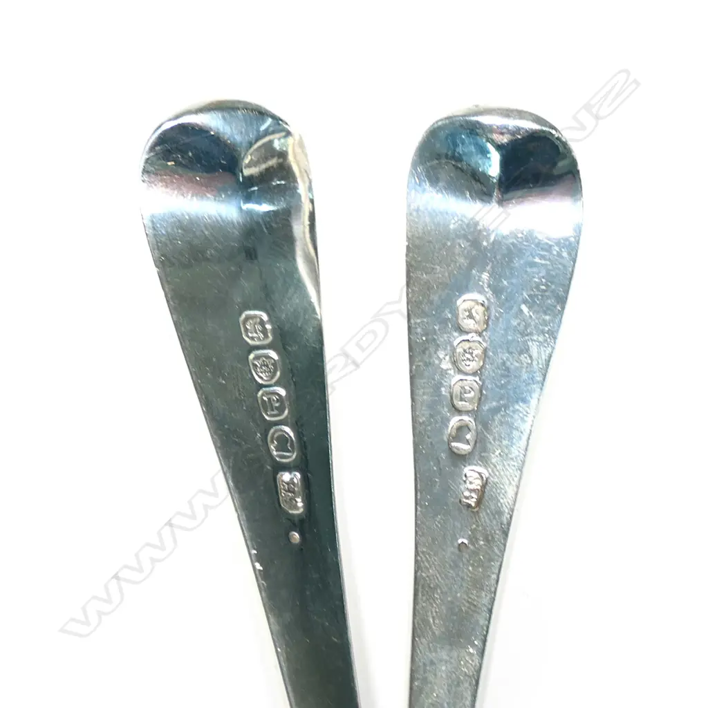 A pair of Geo III silver sauce ladles, Old English pattern, script monogram. London 1810 by Solomon Hougham. 100gm Image 1++