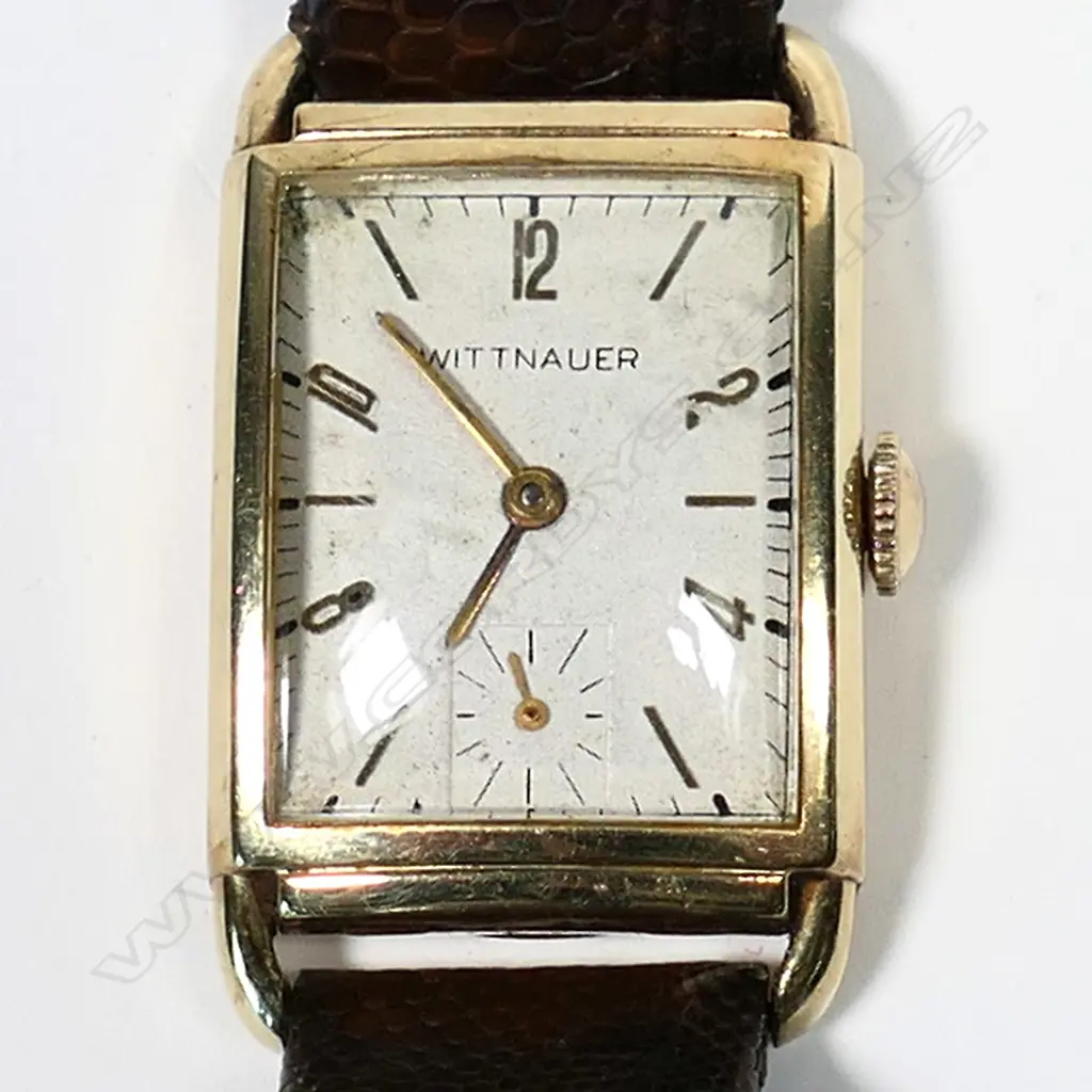 A 1940's Swiss/American Wittnauer 14k yellow gold wristwatch Image 1++