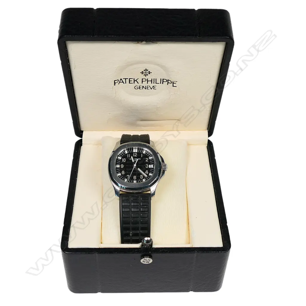 A Patek Philippe 'Aquanaut' wristwatch, ref 5066A-001, movement no. 3634366 Image 1++