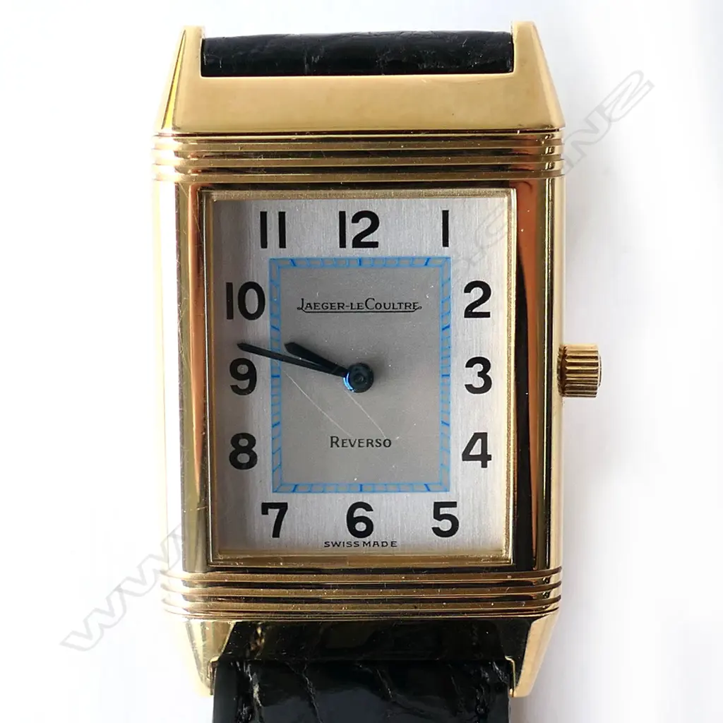 An 18ct gold Jaeger-LeCoultre 'Reverso' Classique wristwatch Image 1++