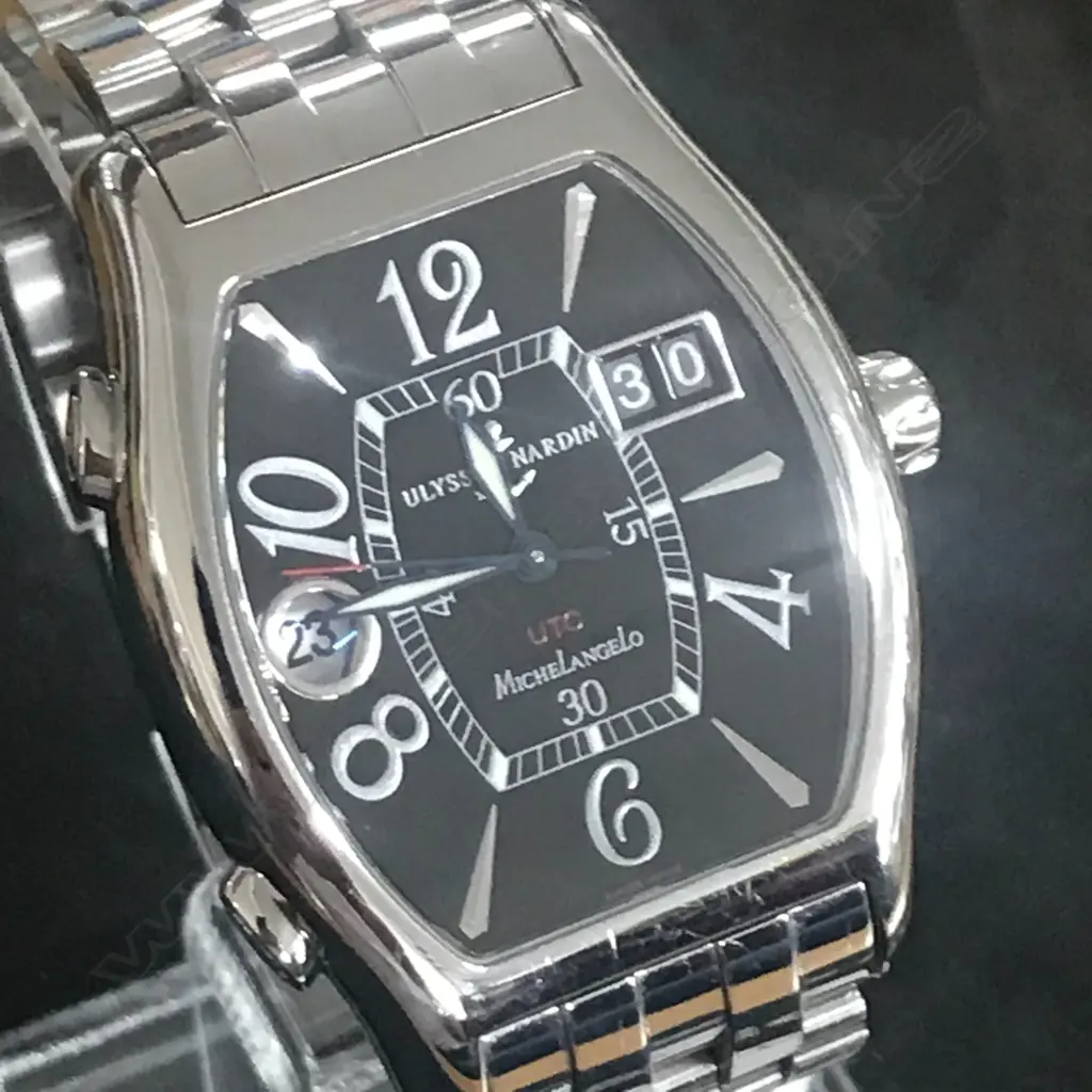 A Ulysse Nardin 'Michelangelo UTC' wristwatch Image 1++
