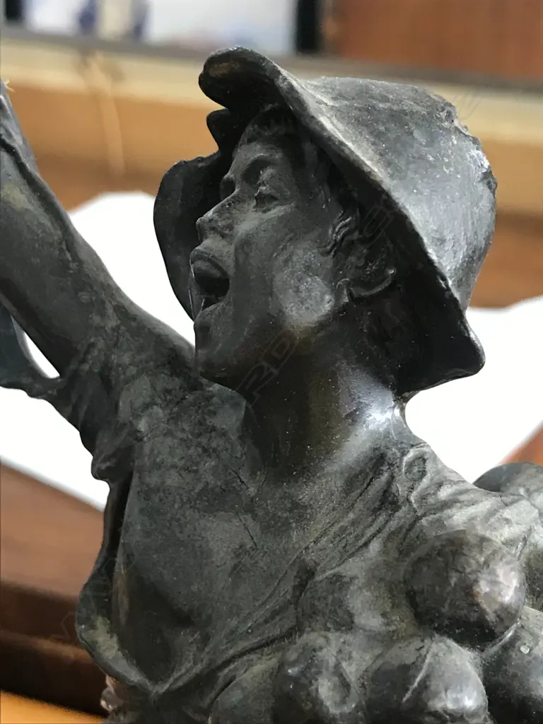 Late 19thC Junghans ‘Fruit Seller’ mystery clock Image 1++