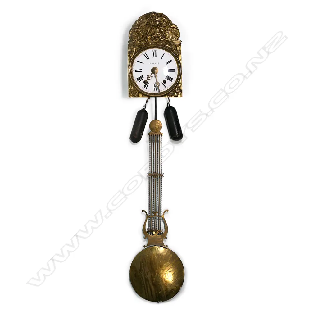 A French comptoise wall clock, Image 1++