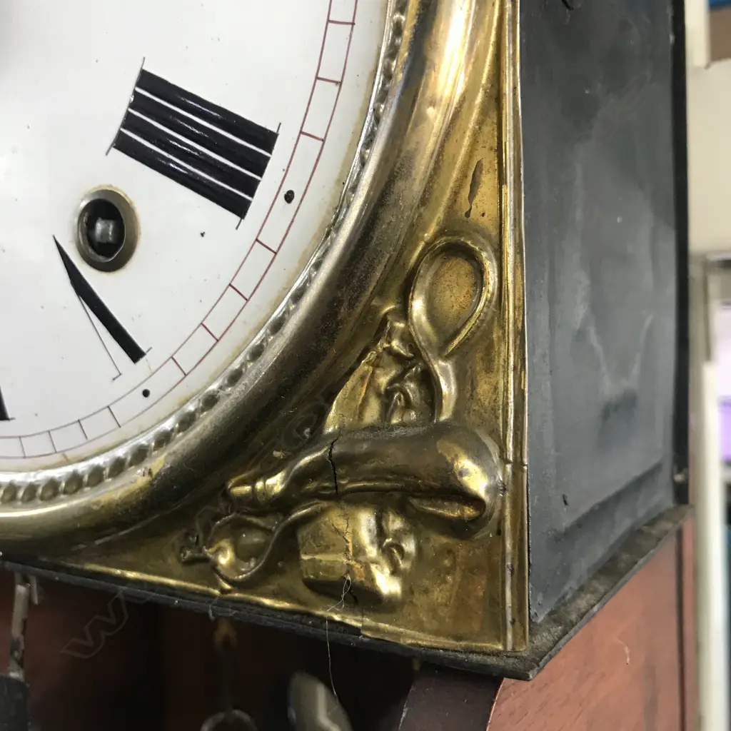 A French comptoise wall clock, Image 1++