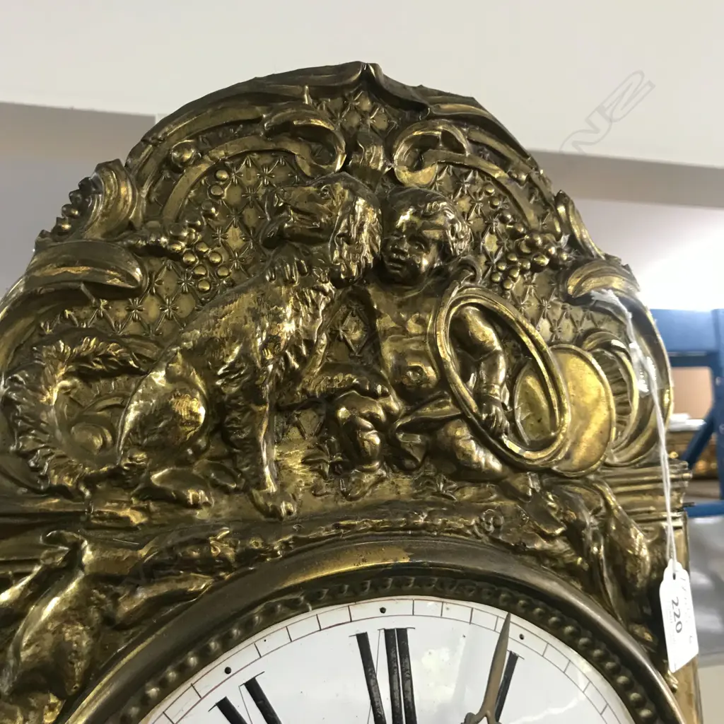 A French comptoise wall clock, Image 1++