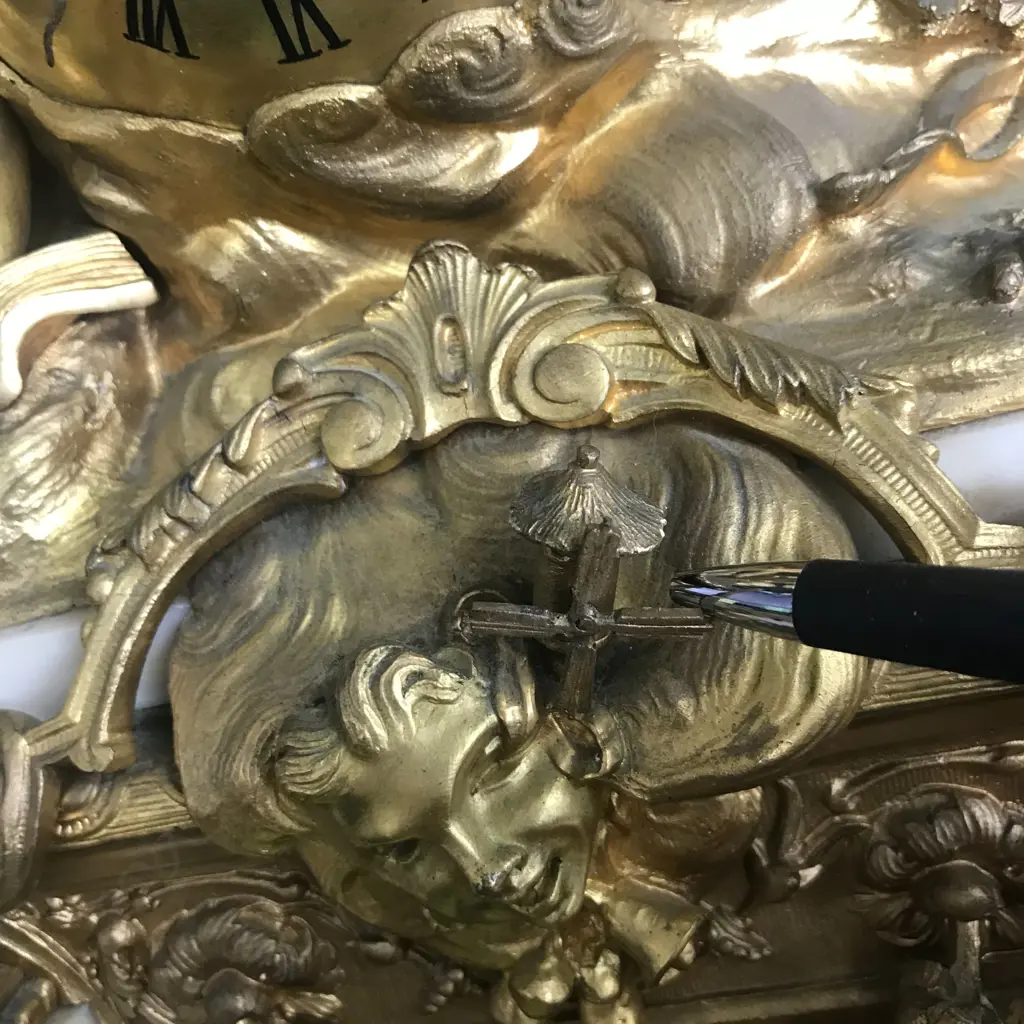 A French 19thC ormolu and white marble mantel clock, the eight-day Image 1++