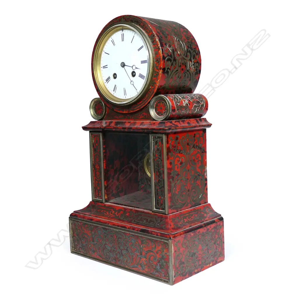 A French 19thC red tortoiseshell lacquer and boulle cut brass inlay mantel clock Image 1++
