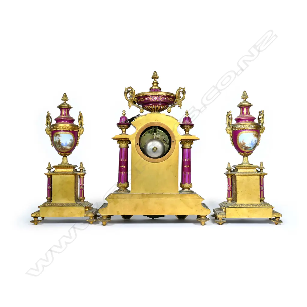 A good French 19thC ormolu and porcelain three-piece clock garniture Image 1++