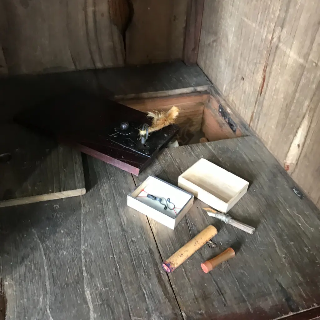 A rare kuruma dansu, wooden wheeled storage chest Image 1++