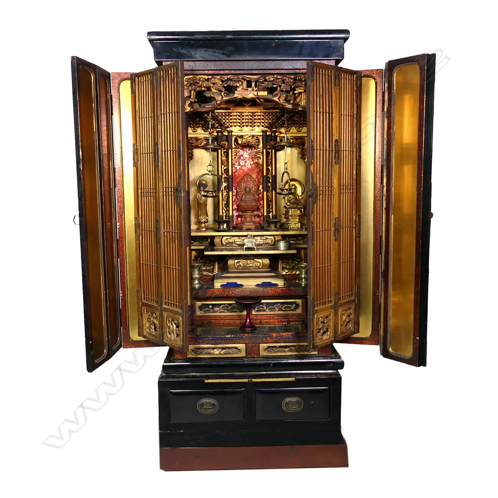 An early 20thC Japanese black lacquer cypress house shrine, Image 1++