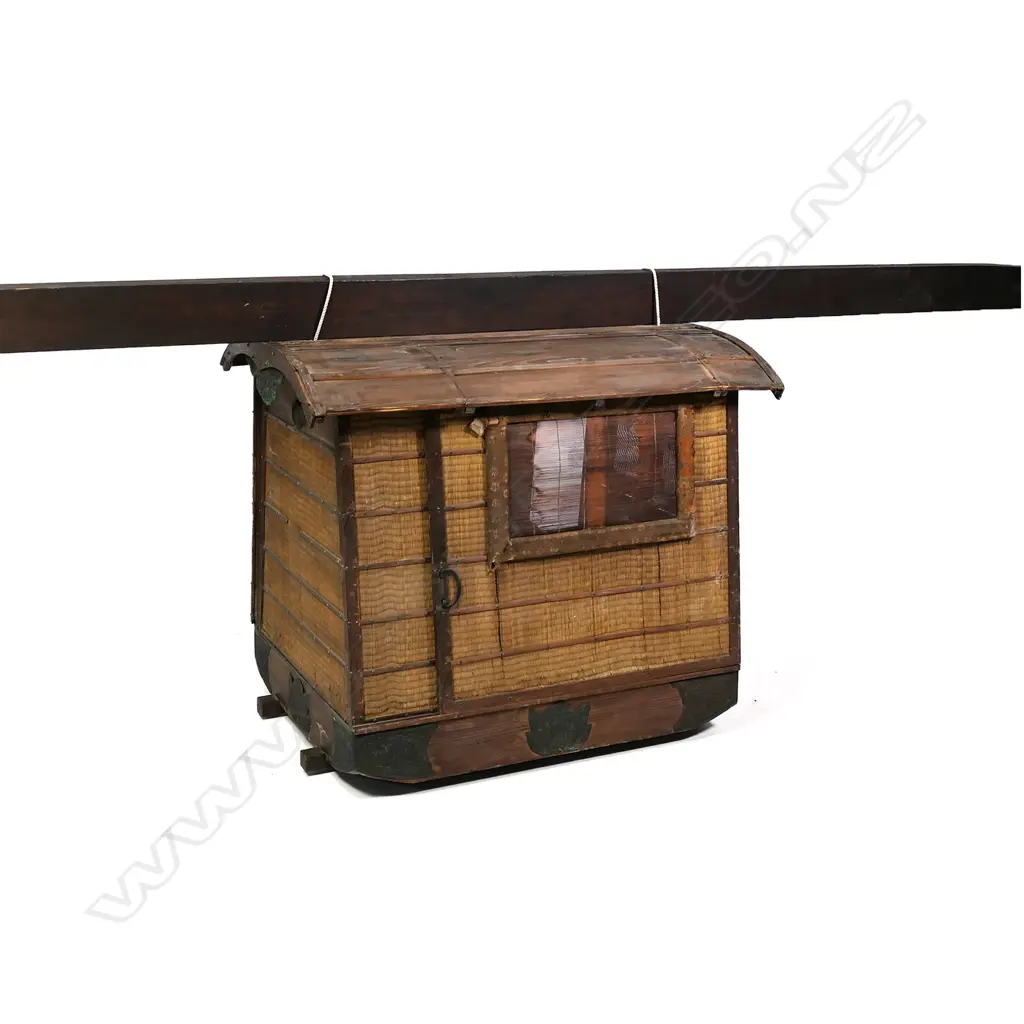 A rare mid to late Edo-period (1800s) Japanese doctor’s palanquin Image 1++
