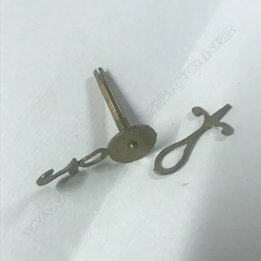 A Georgian mahogany long case clock Image 1++