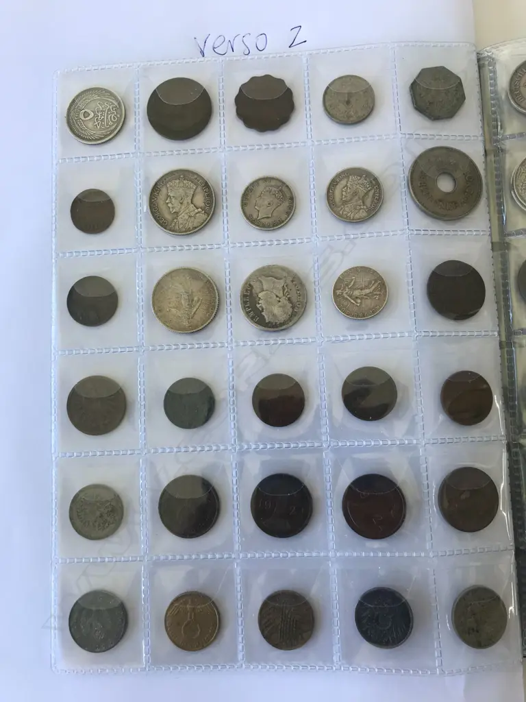 A vintage world coin collection, Image 1++