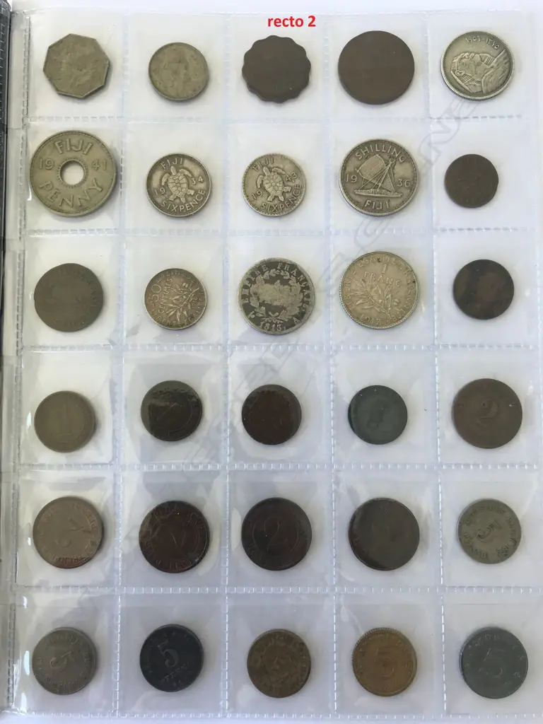 A vintage world coin collection, Image 1++
