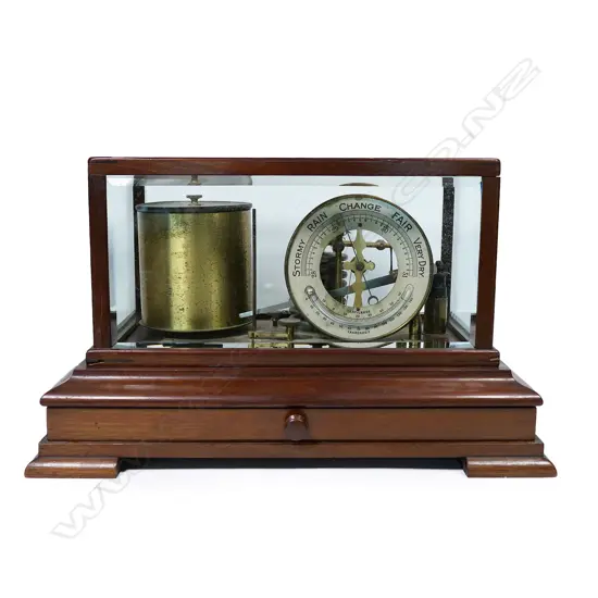 An early 20thC recording barograph,