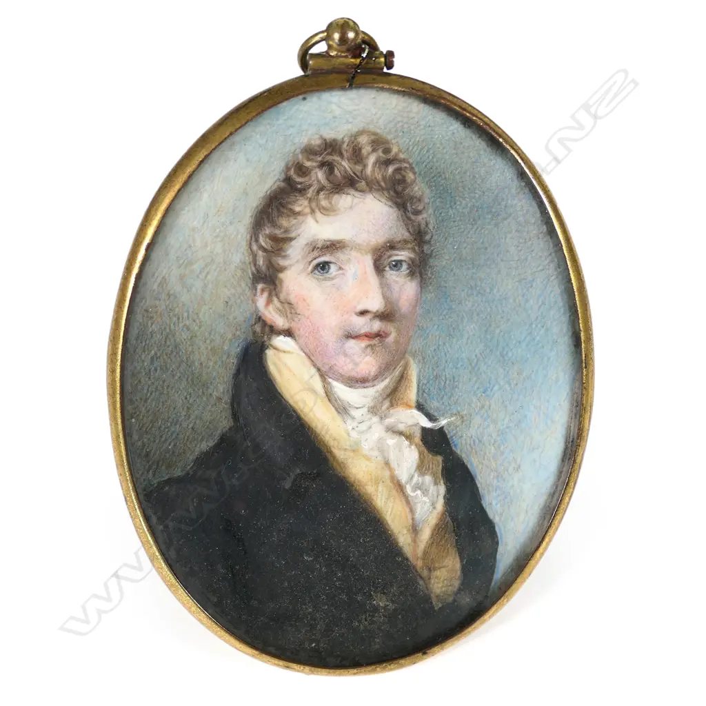 An early 19thC portrait miniature of a gent, Image 1++