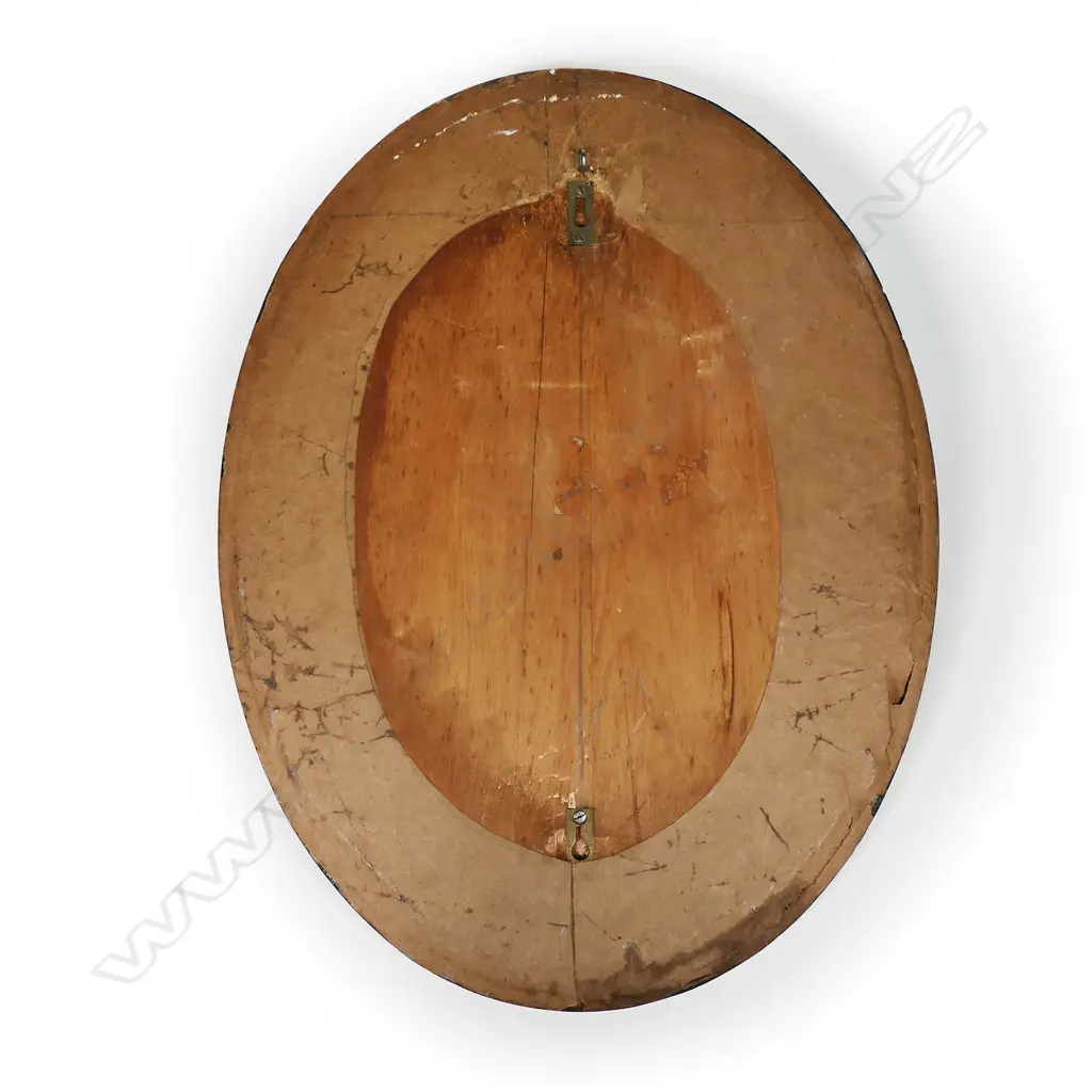 A large oval Serves porcelain plaque, Image 1++