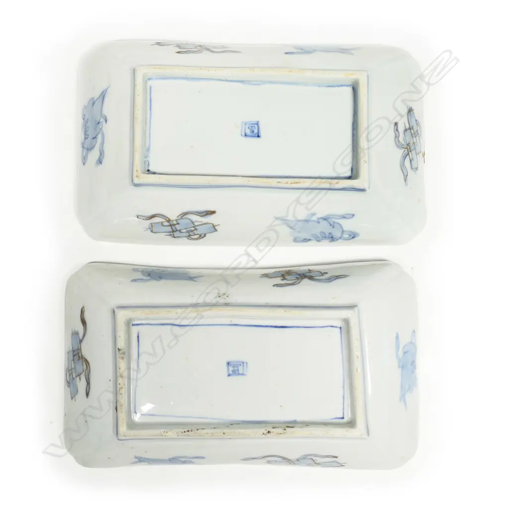 A pair of Japanese Meiji period Imari dishes, Image 1++