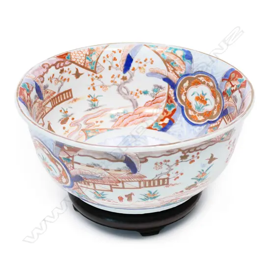 A Japanese Meiji period Imari footed bowl,
