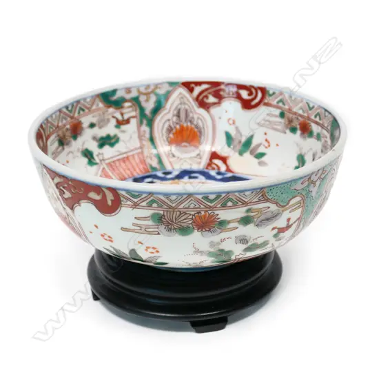 A Japanese Meiji period Imari footed bowl,