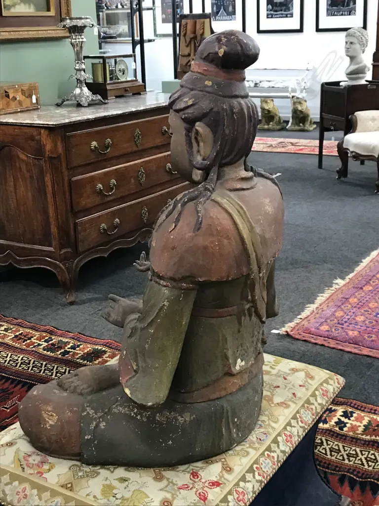 An early Japanese figure of the bodhisattva Avalokiteśvara (Kannon), Image 1++