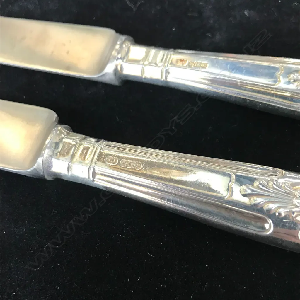 An impressive silver, King's pattern, twelve place, 108-piece cutlery service, Image 1++