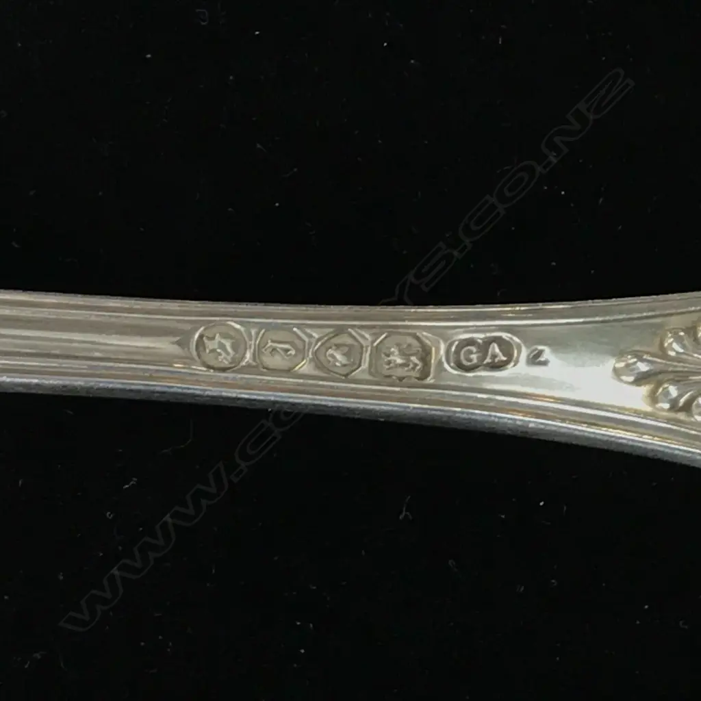 An impressive silver, King's pattern, twelve place, 108-piece cutlery service, Image 1++