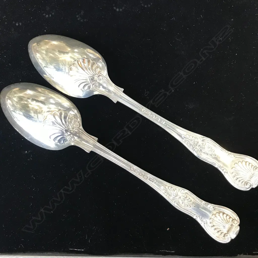 An impressive silver, King's pattern, twelve place, 108-piece cutlery service, Image 1++