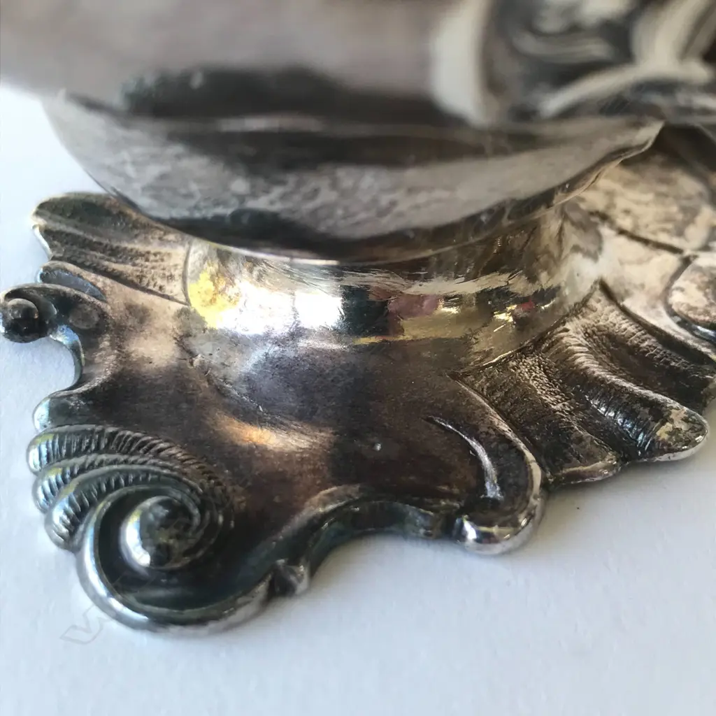 A rare George II silver creamer Image 1++